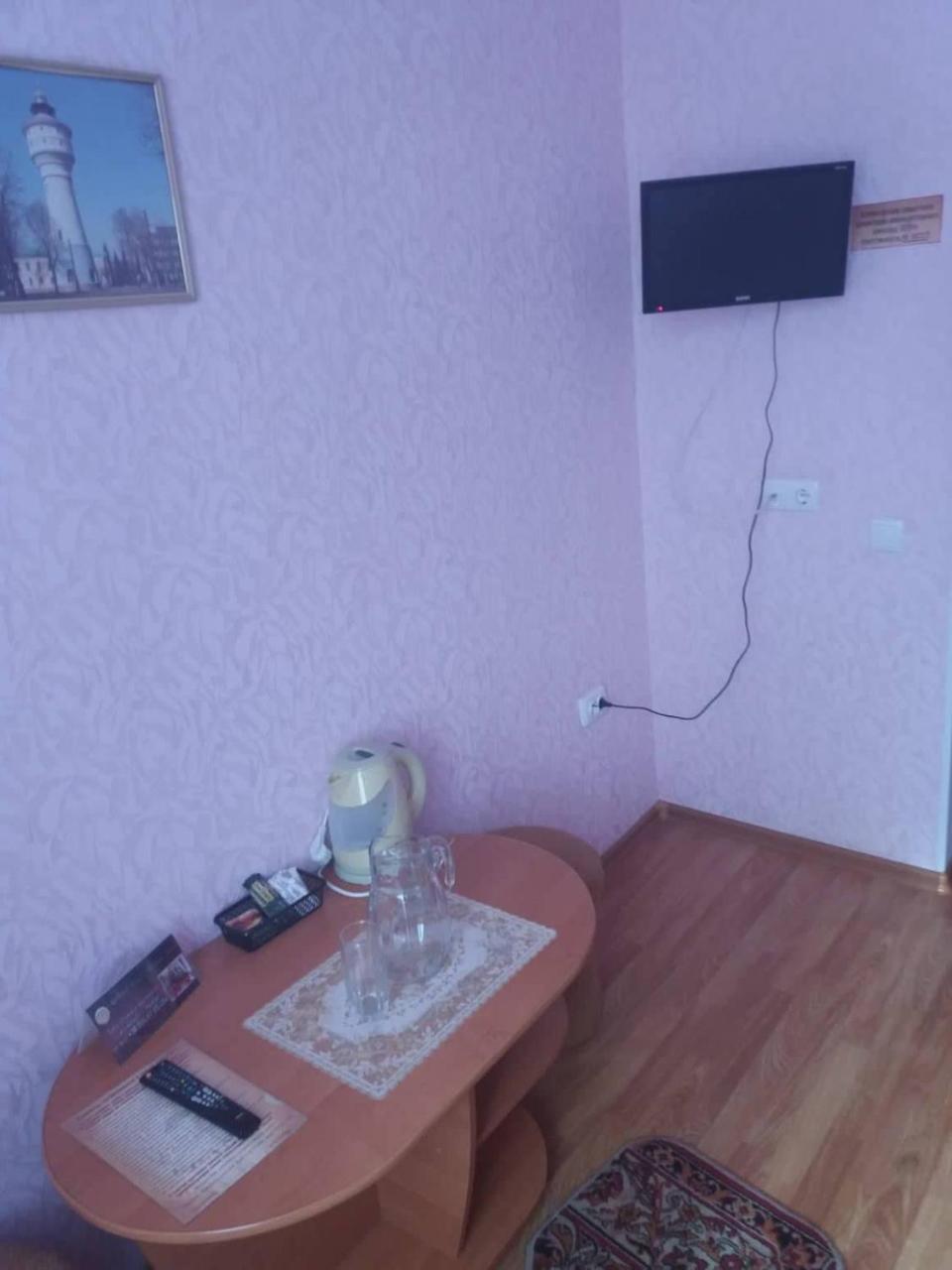 Отель Брама Hlukhiv Exterior photo